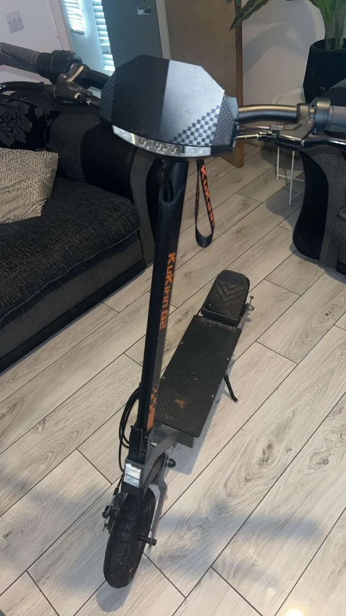 Scooter - Image 2