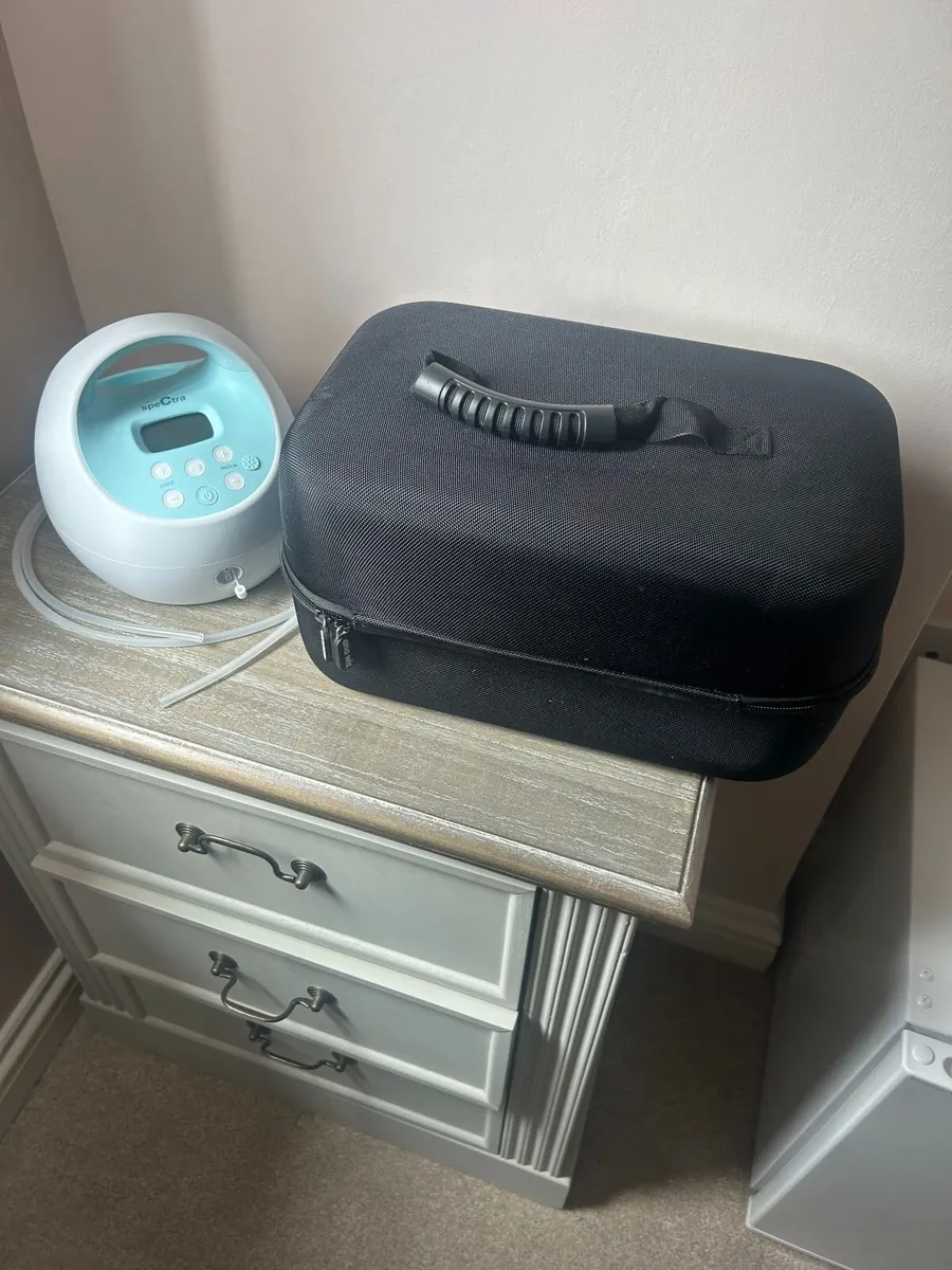 Spectra S1 Pump & Travel case (and accessories) - Image 1