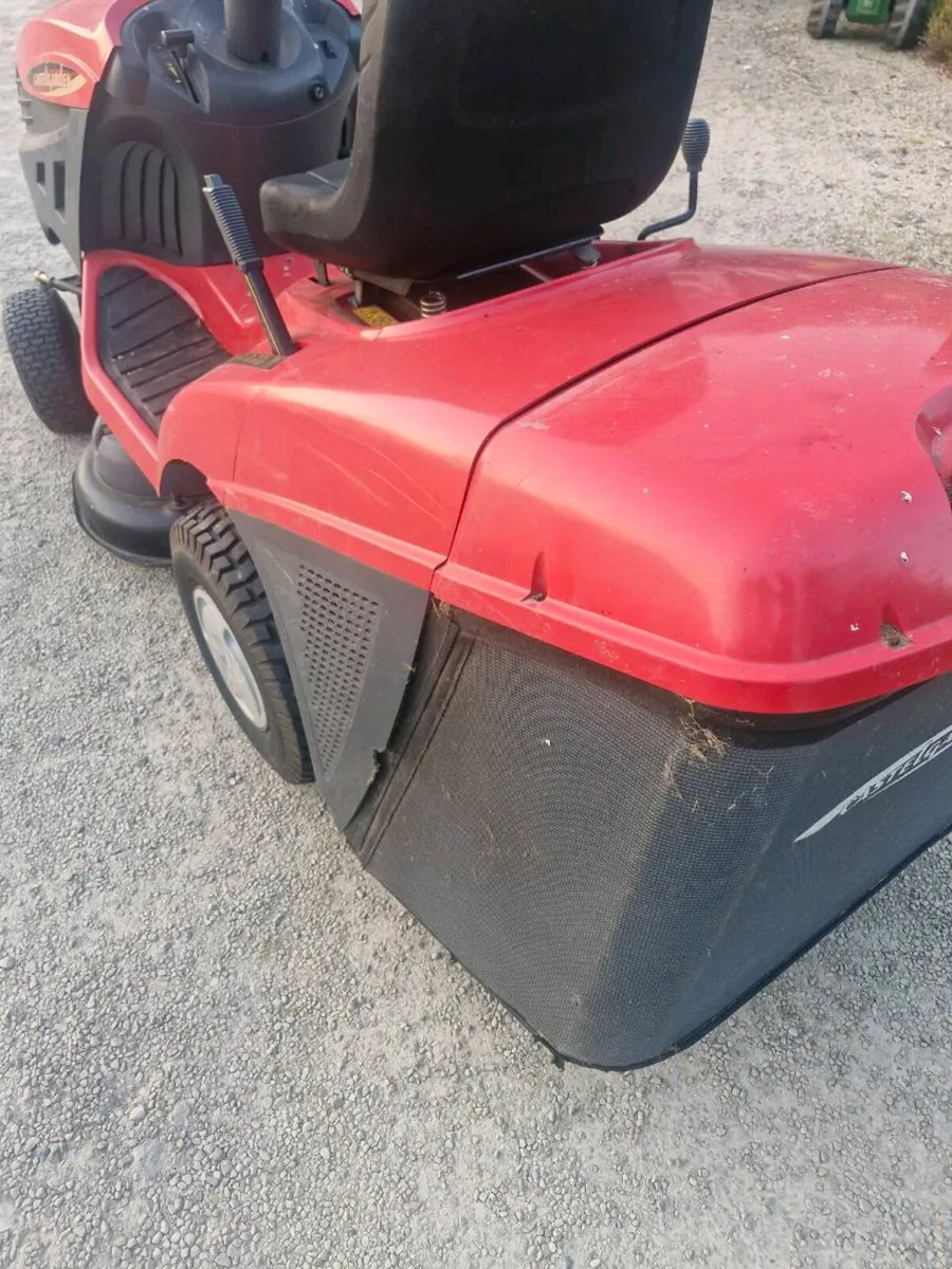 Castlegarden ride on mower Delivery available - Image 3