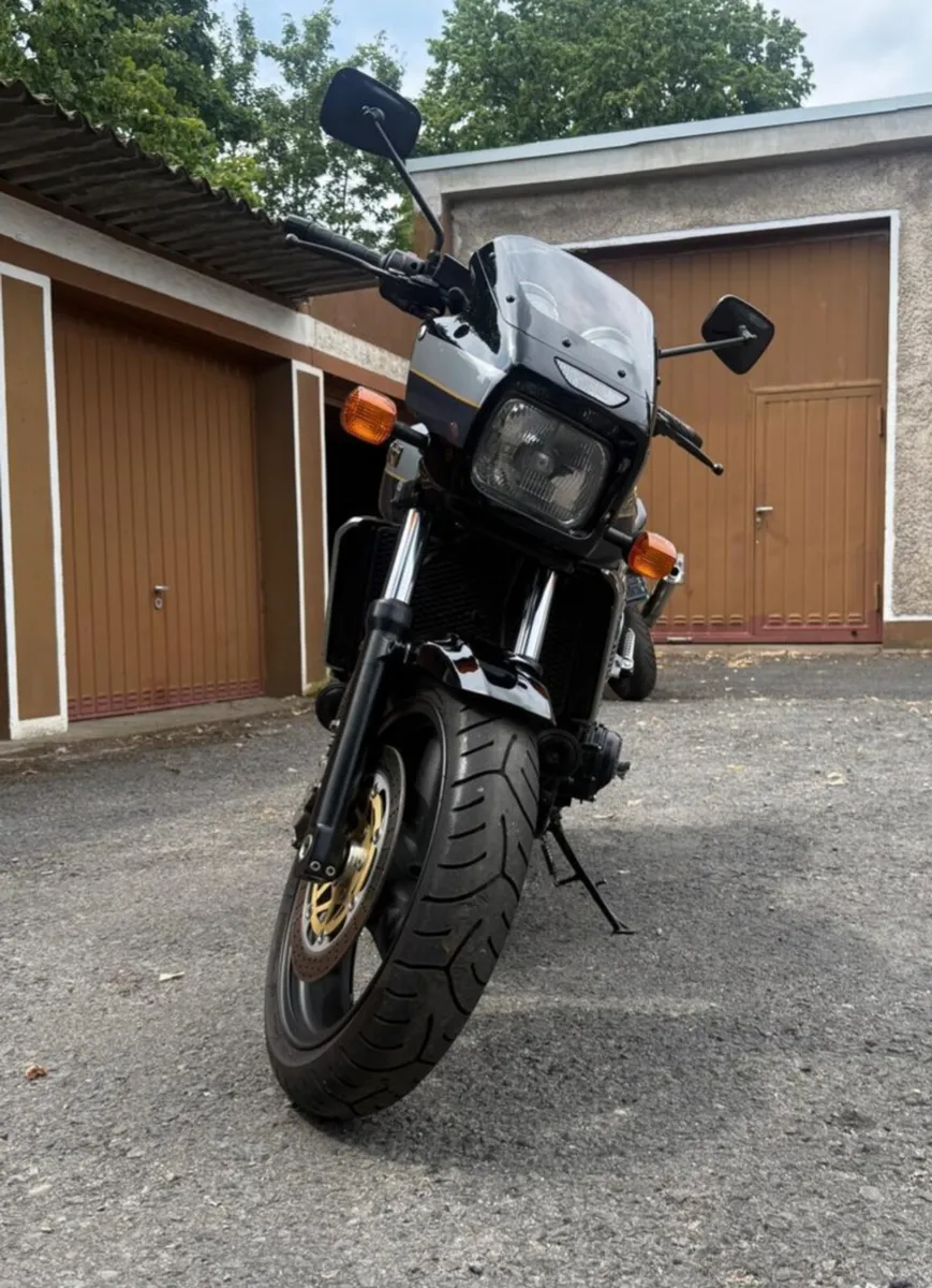 1999 Kawasaki ZRX1100R - Image 2