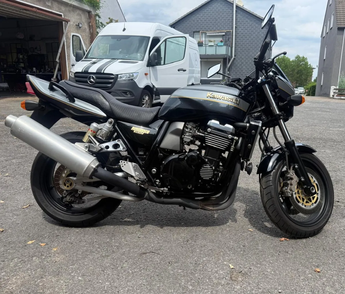 1999 Kawasaki ZRX1100R - Image 3