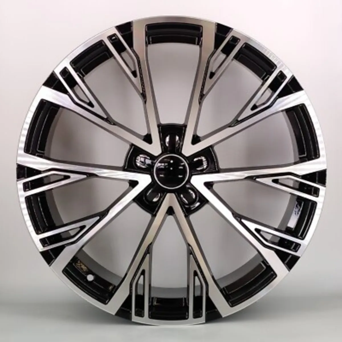 NEW 19'' Audi wheels