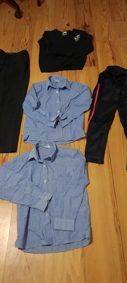 School uniform-Dominican College Taylors Hill - Image 1
