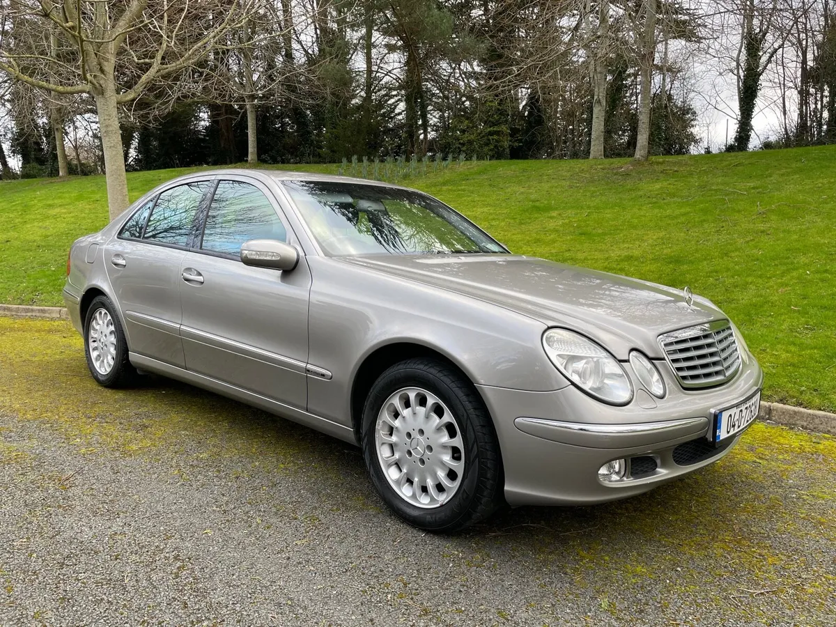 Mercedes-Benz E-Class 2004, 4 dr saloon - Image 1