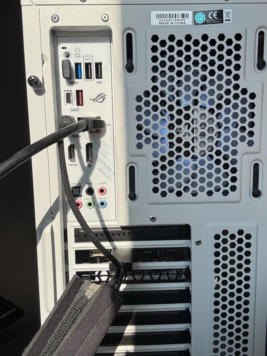 Gaming PC - Ryzen 5600x + RTX 3070 - Image 3