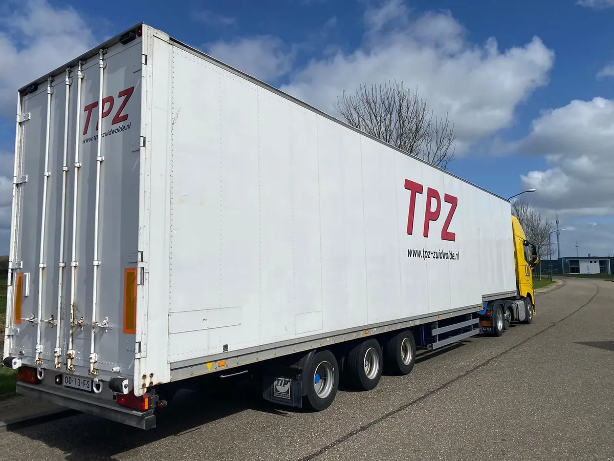 trailer