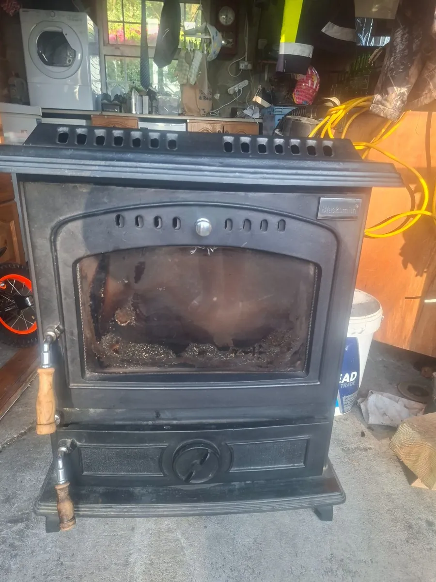 Solid fuel stove - Image 3
