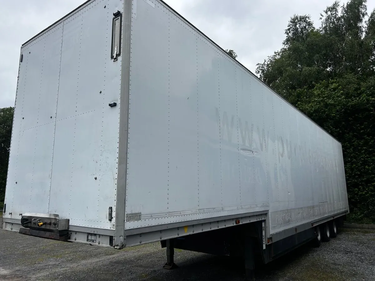 trailer - Image 1
