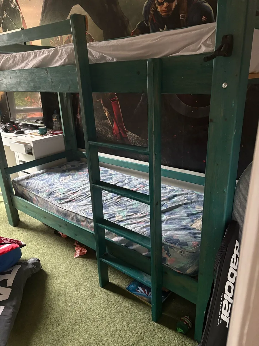 Bunk bed - Image 1