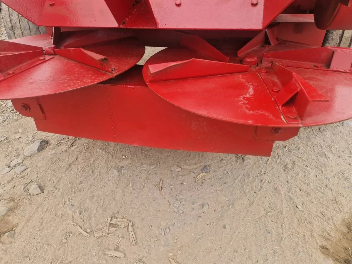 Bredal lime spreader - Image 4