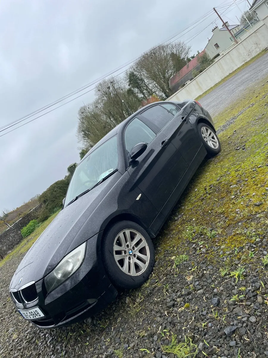 BMW 318d - Image 2
