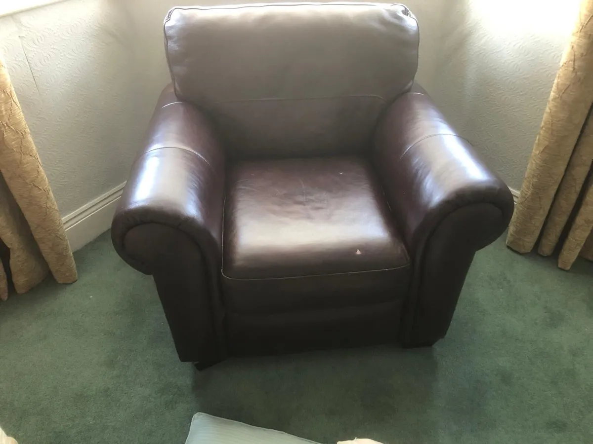 Free Sofa (2 material and 2 leather) - Image 3
