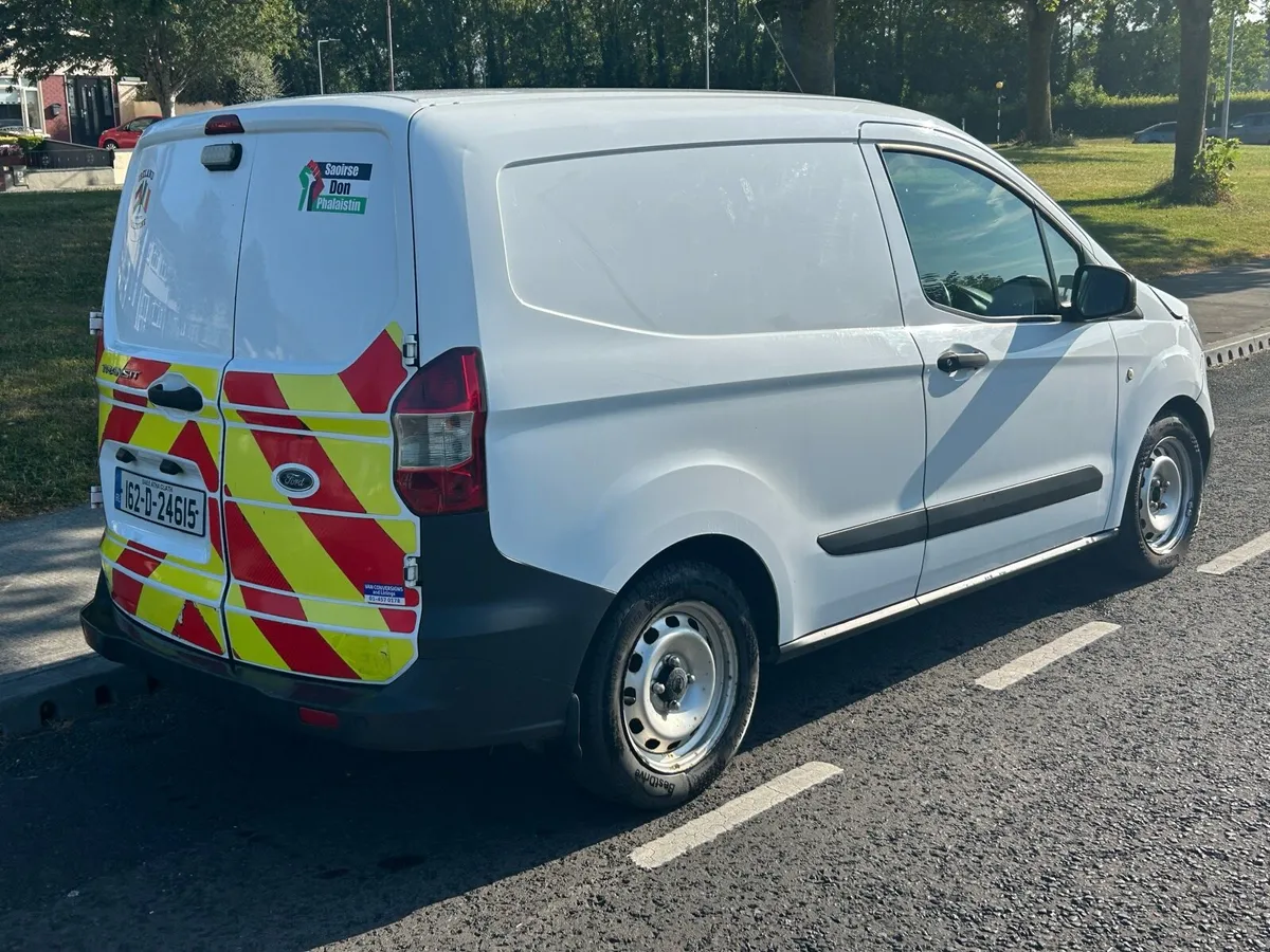 162 FORD COURIER 1.5 NO DOE TAX 2/27 LOW KLMS - Image 4