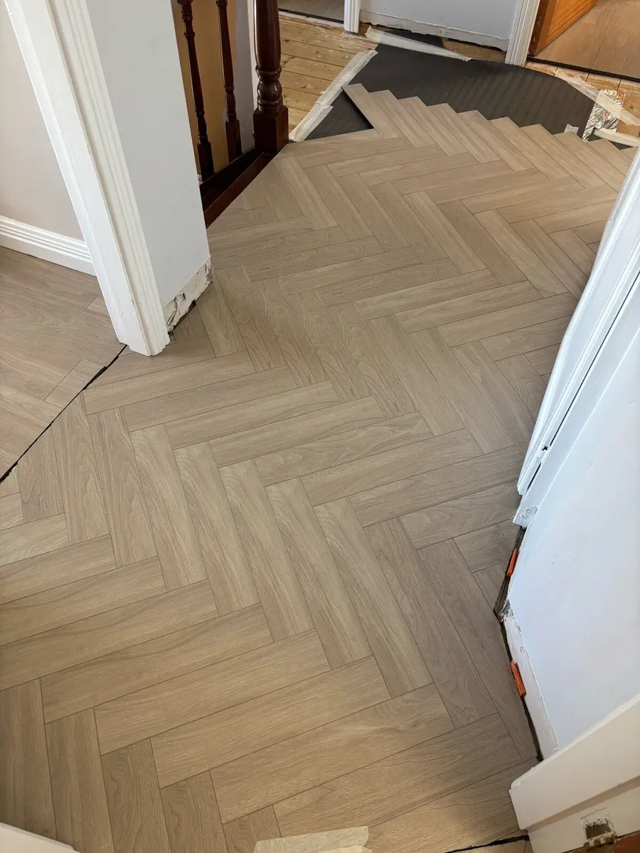 Flooring installation - Image 1