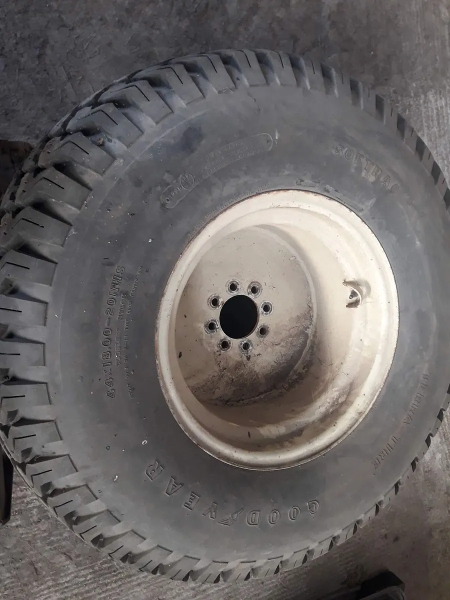 Grass Wheels. Turf Wheels - Image 1