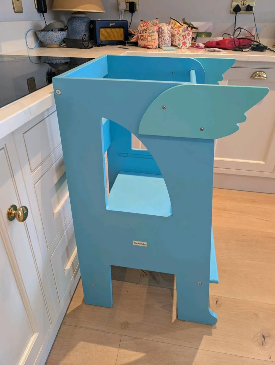 Childs learning tower - Image 2