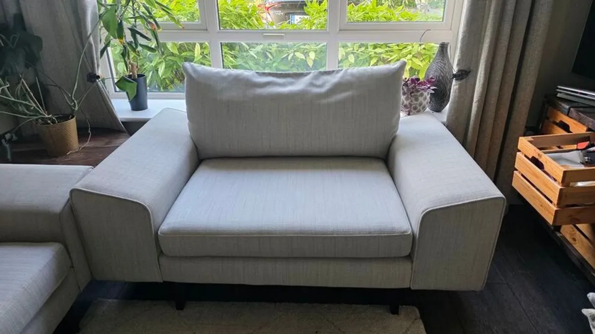 DFS Sofa Set 3-seater + 1.5-seater - Image 3