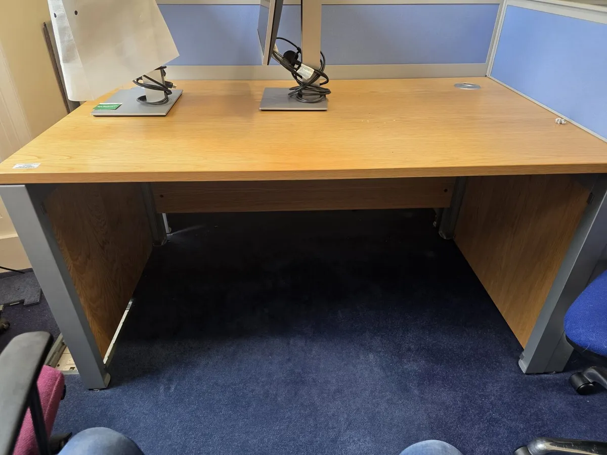 Oak desks x 15 second-hand