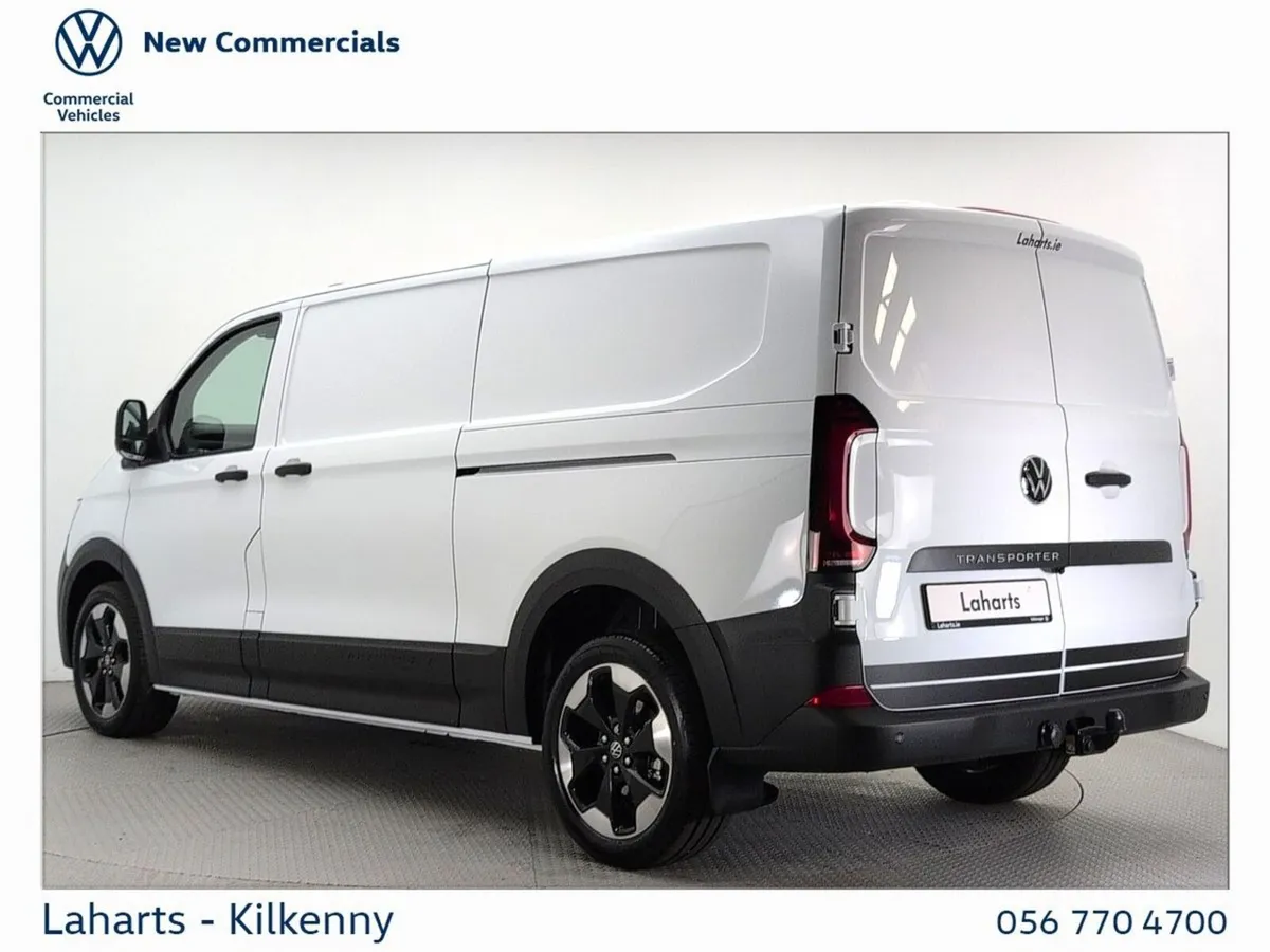 Volkswagen Transporter 30 VAN LWB PAN AMERICA 150H - Image 4