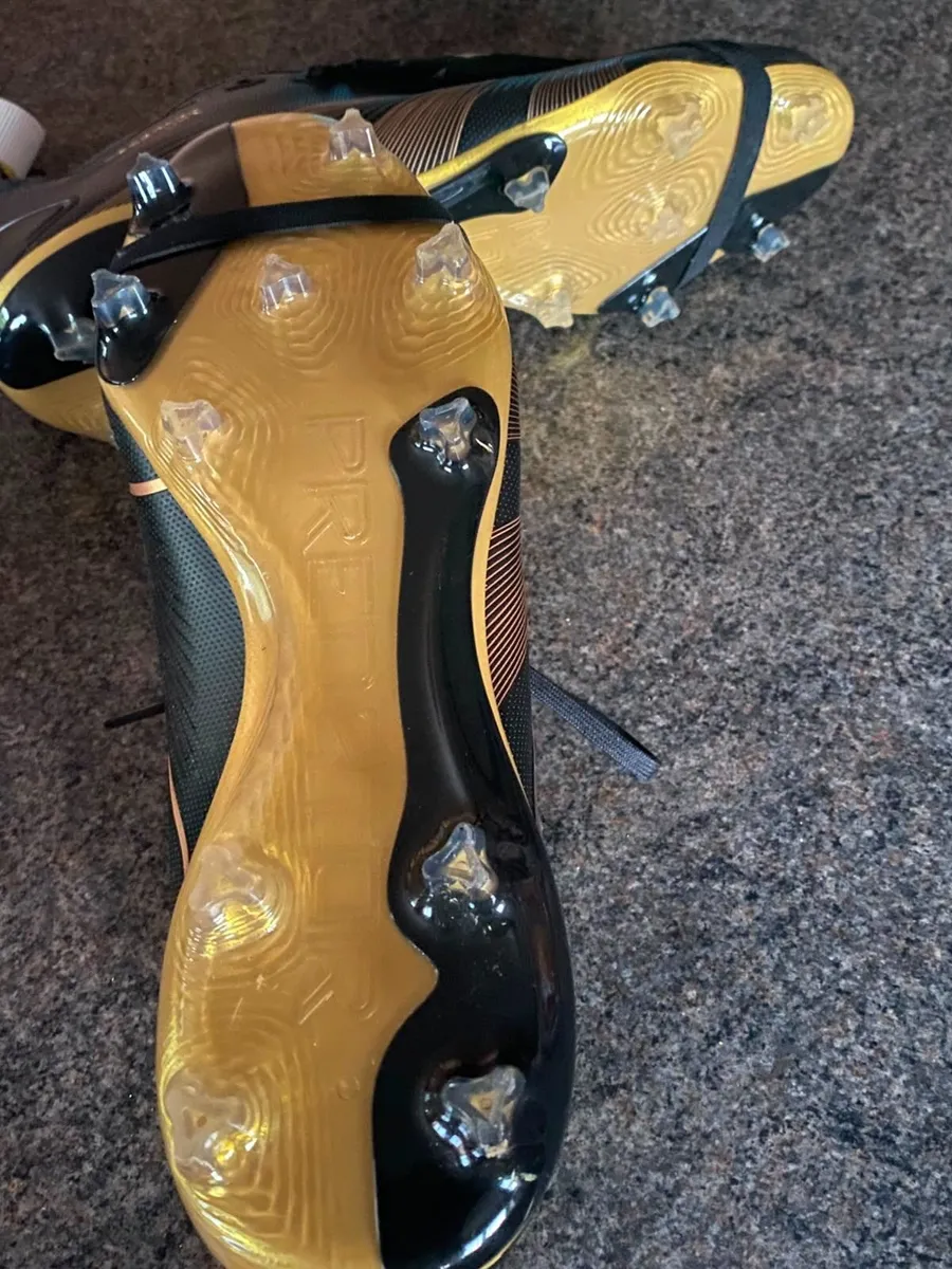 Football Boots - Image 2