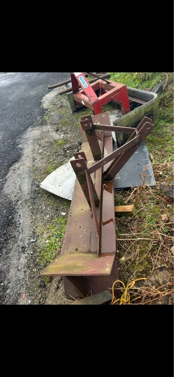 Buckrake, Bale Grab handler, land leveller - Image 1