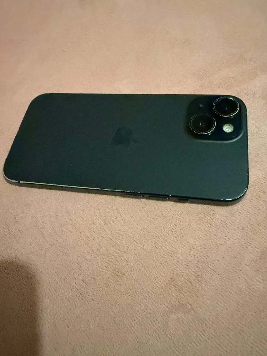 iPhone 15 128 GB - Image 4