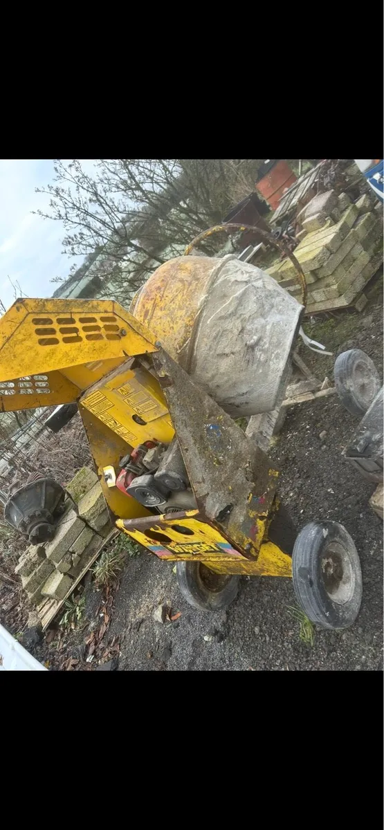 Yanmar Diesel Cement Mixer - Image 1