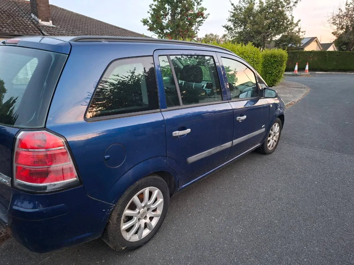 Vauxhall Zafira B - Image 3
