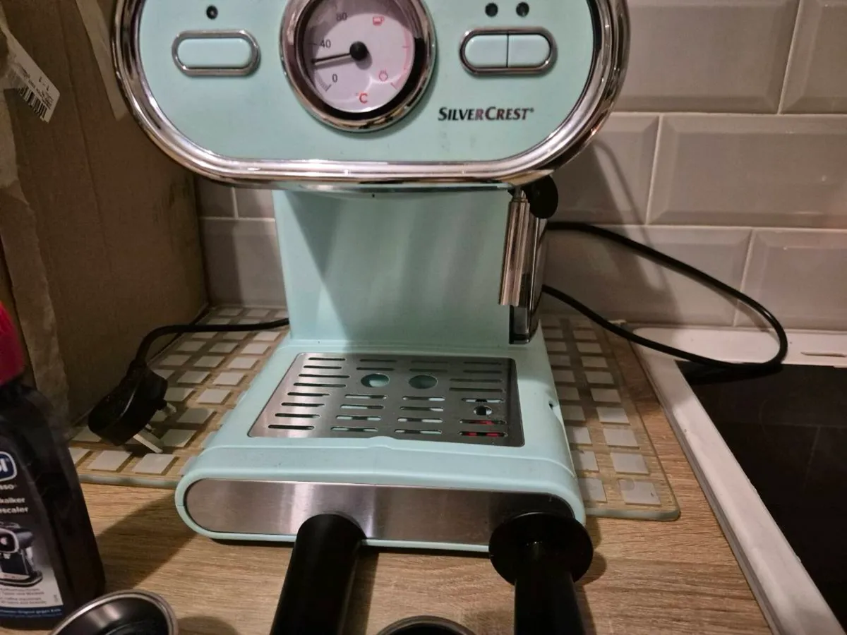 SILVERCREST ESPRESSO MACHINE 1100w 1L REMOVABLE WA - Image 3