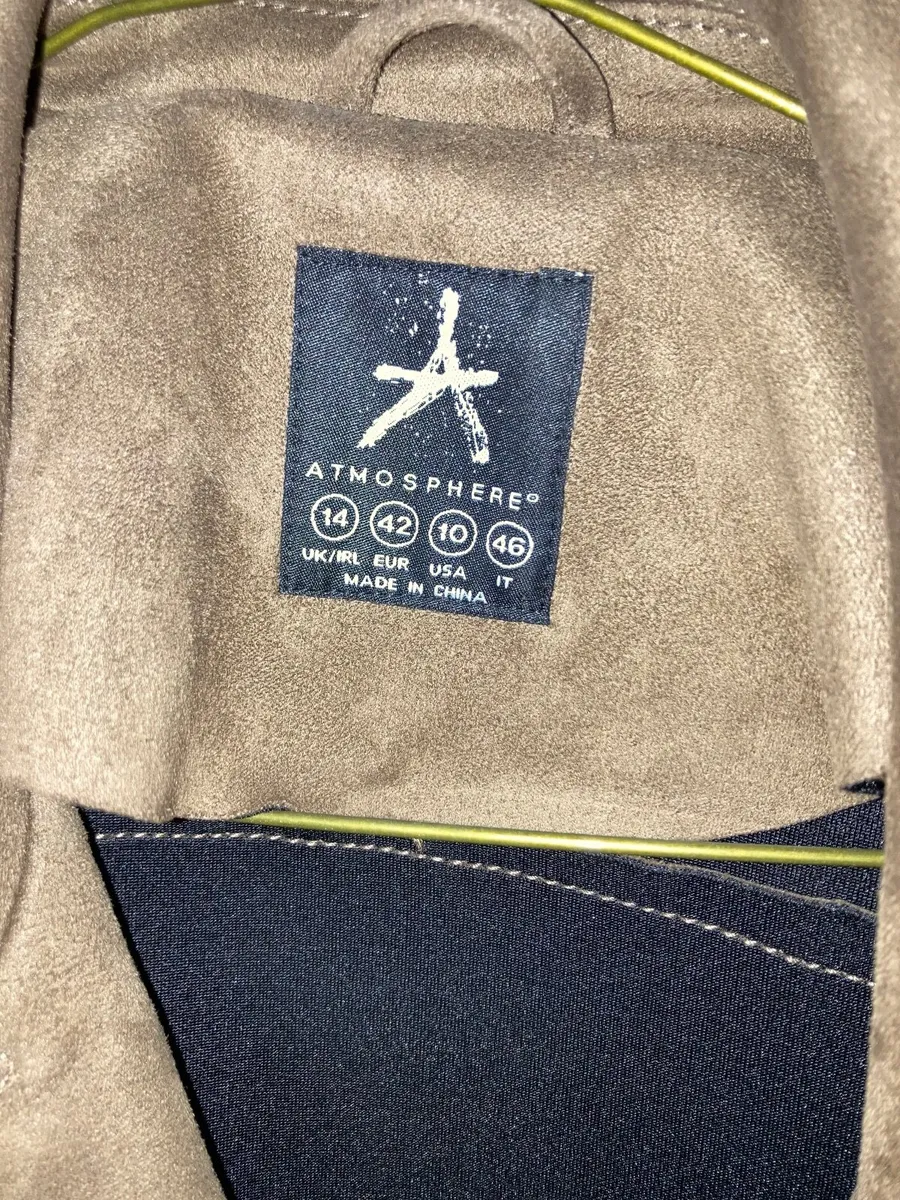 Jacket - Image 3