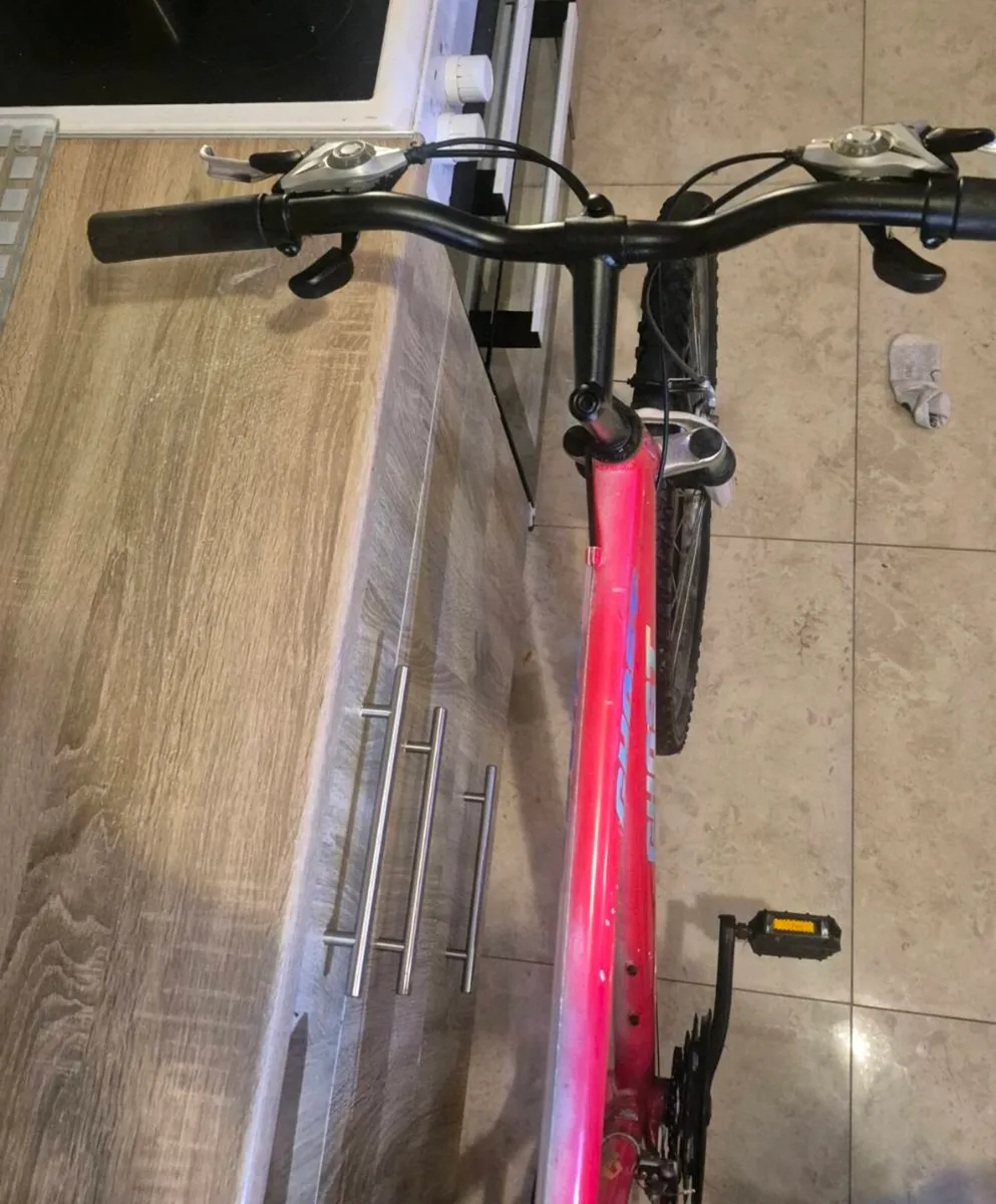 ADULTS GHOST 21”FRAME  BRAKES AND GEARS WORKING PE - Image 4