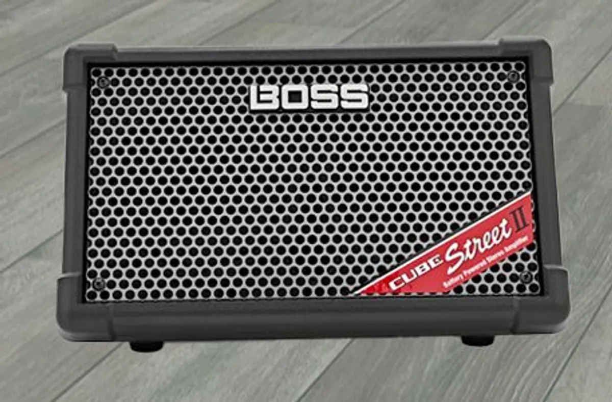 Boss Cube Street 2 Battery Powered Stereo Amplifier, Black