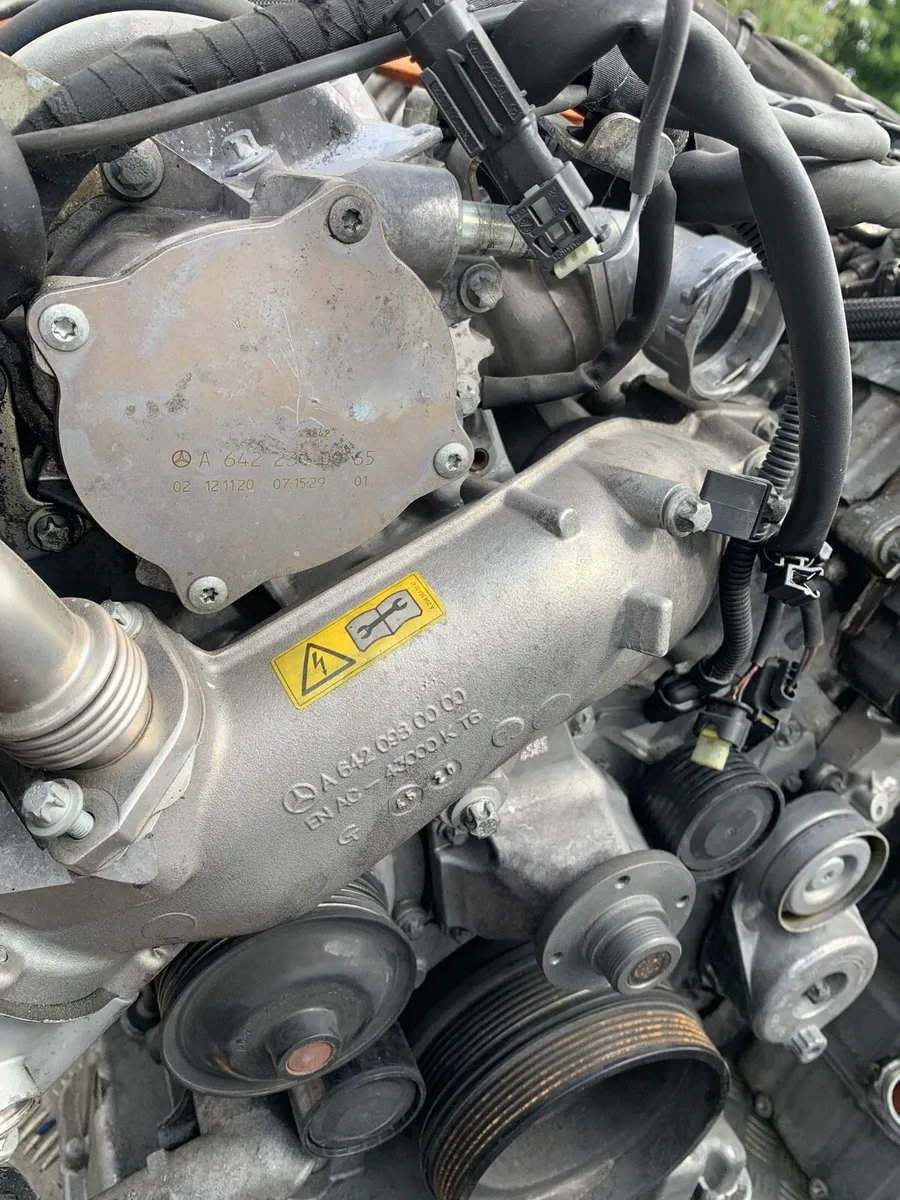 Mercedes sprinter W907-910 OM642  3.0 v6 Cdi - Image 2