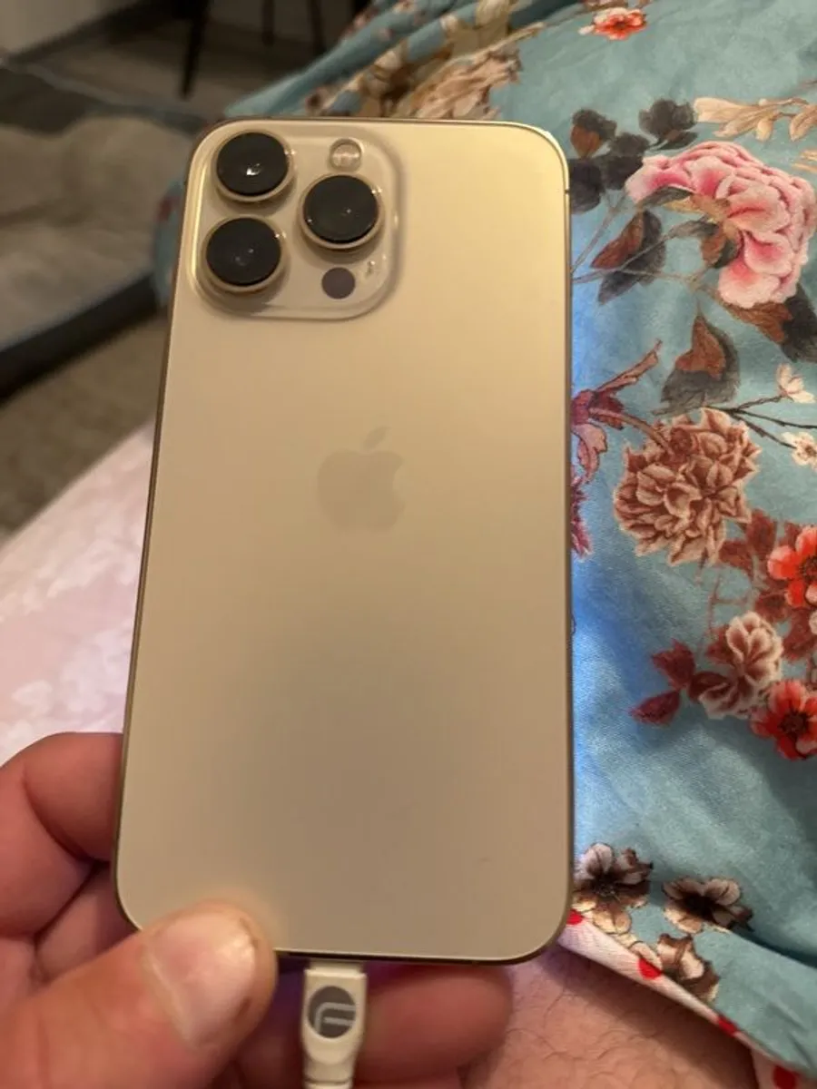 iphone - Image 4