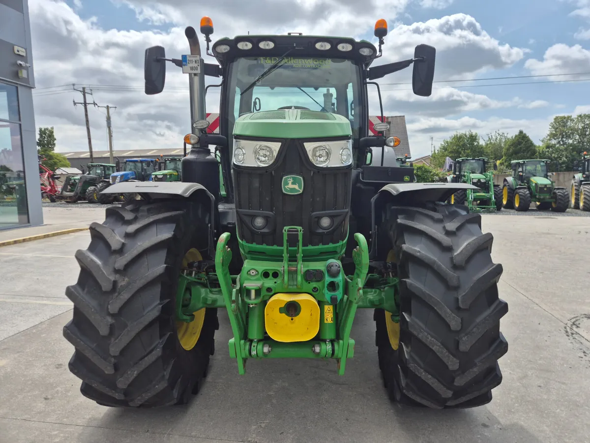 John Deere 6215R 2021 - Image 4