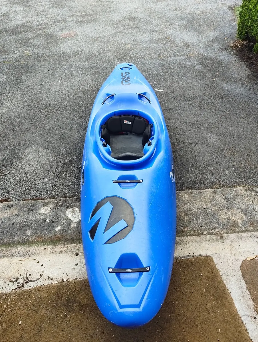Zet Cross Whitewater Kayak - Image 4
