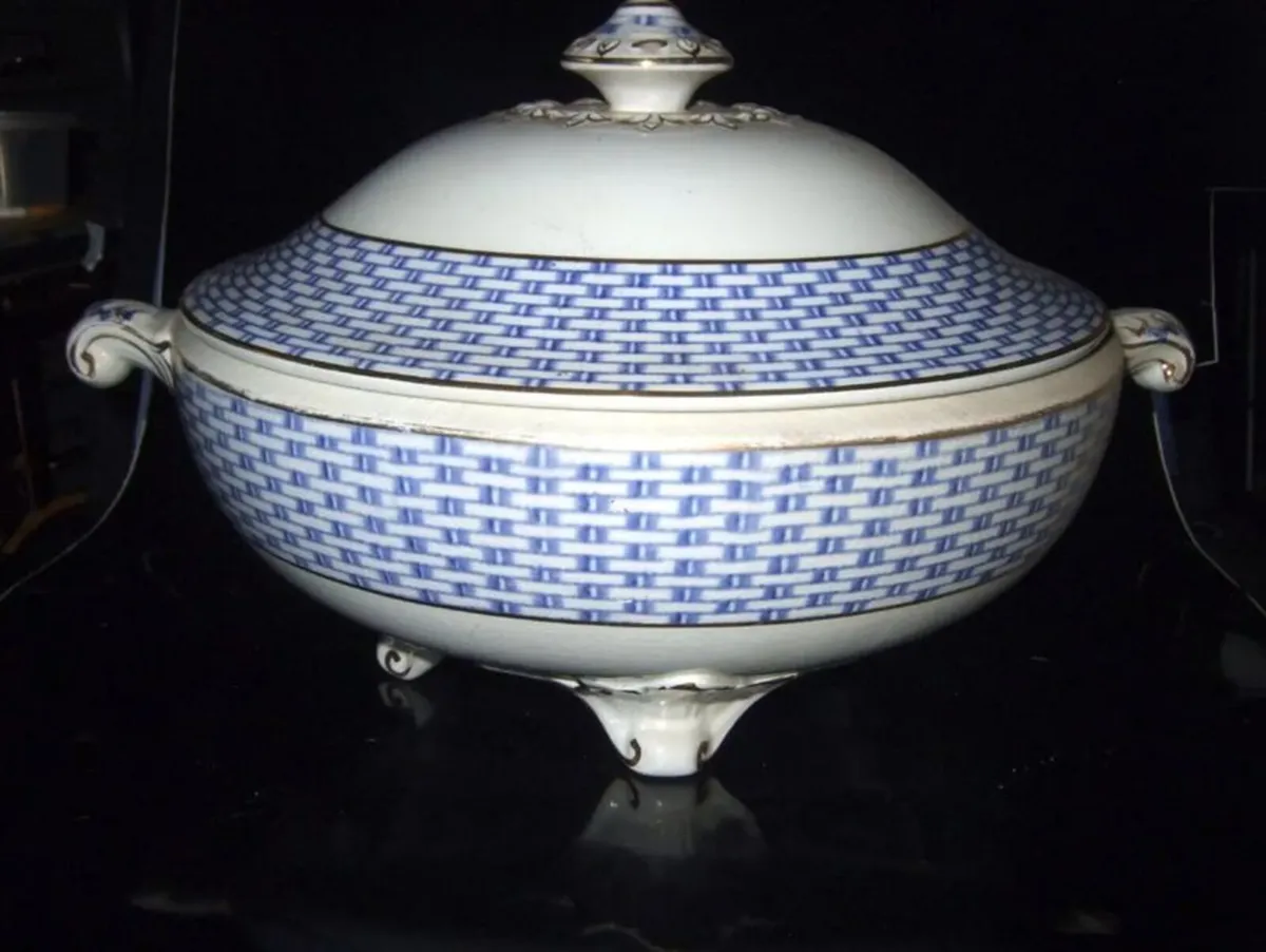 Antique Soho Pottery "Montauban" Blue Basket-Weave - Image 4