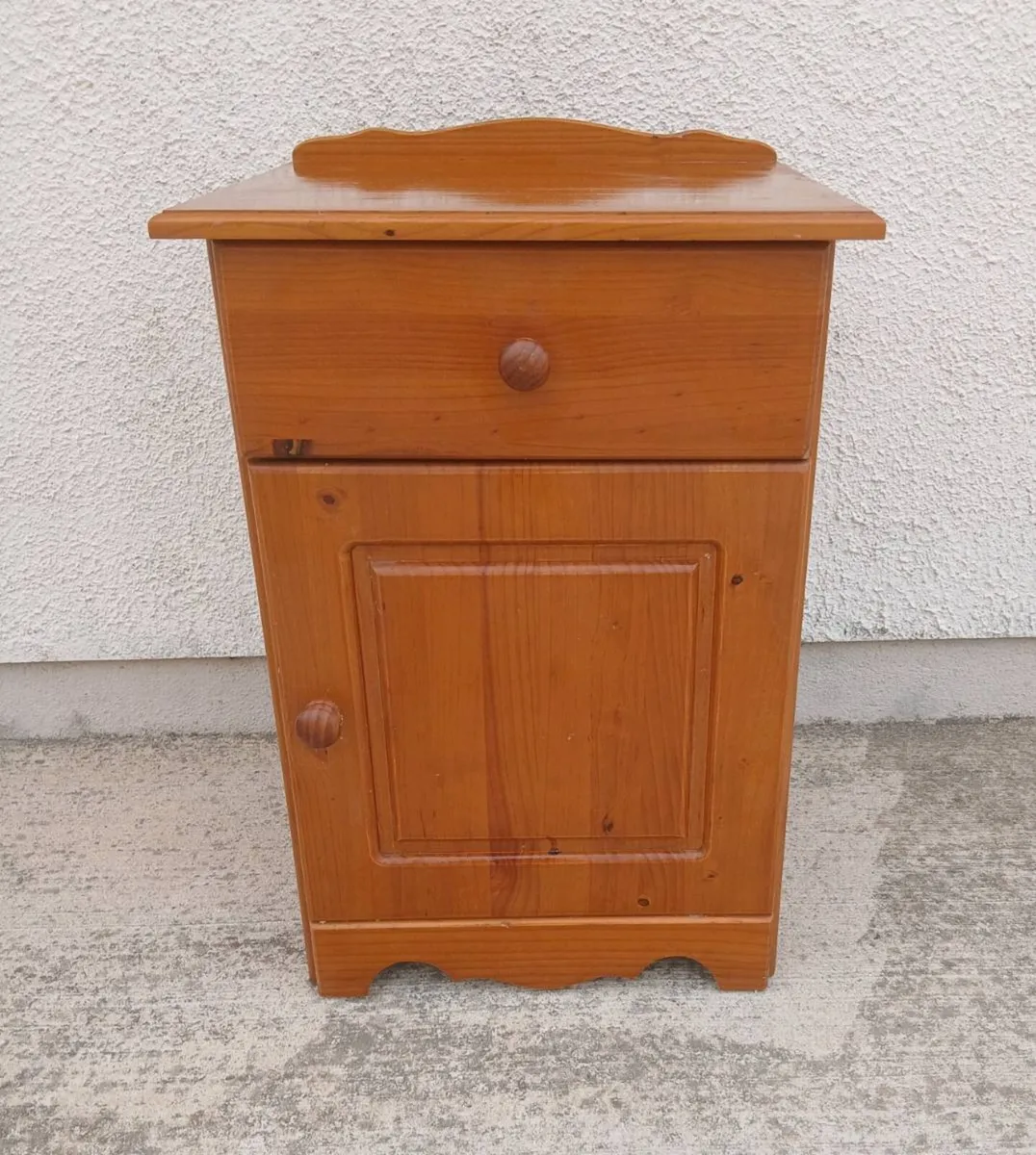 Bedside Table / Locker/ Storage Unit/ Side table - Image 1