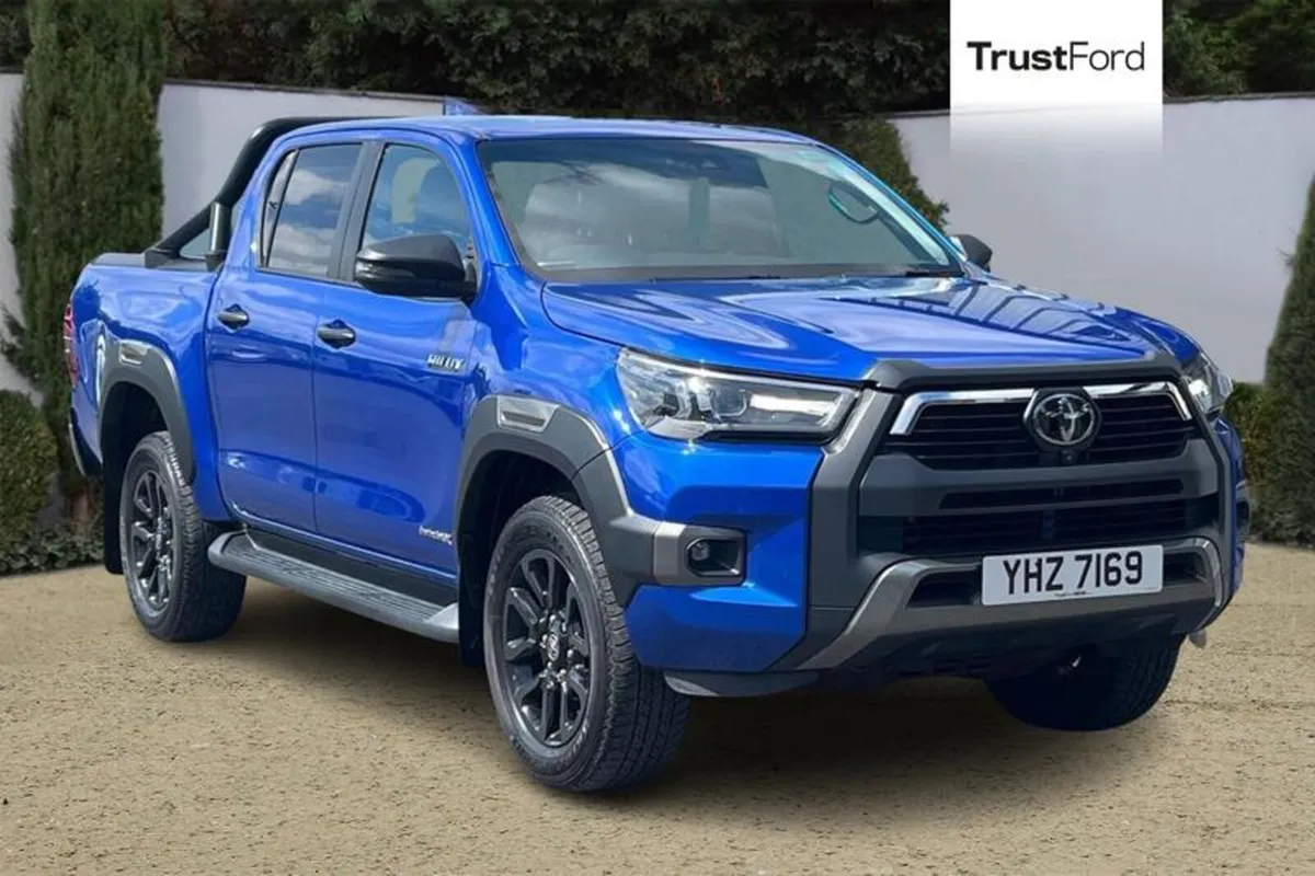 Toyota Hilux INVINCIBLE - Image 1