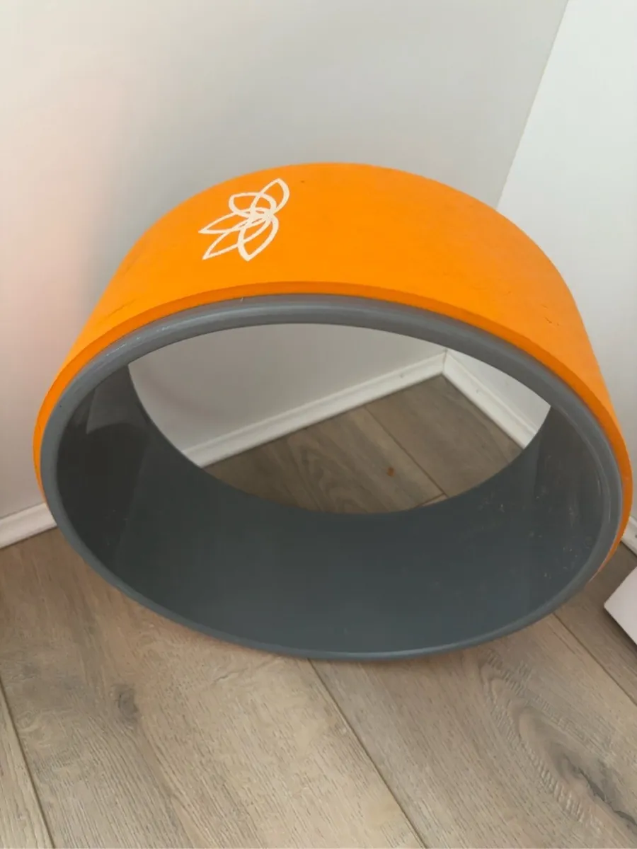 Sports equipment - Image 2