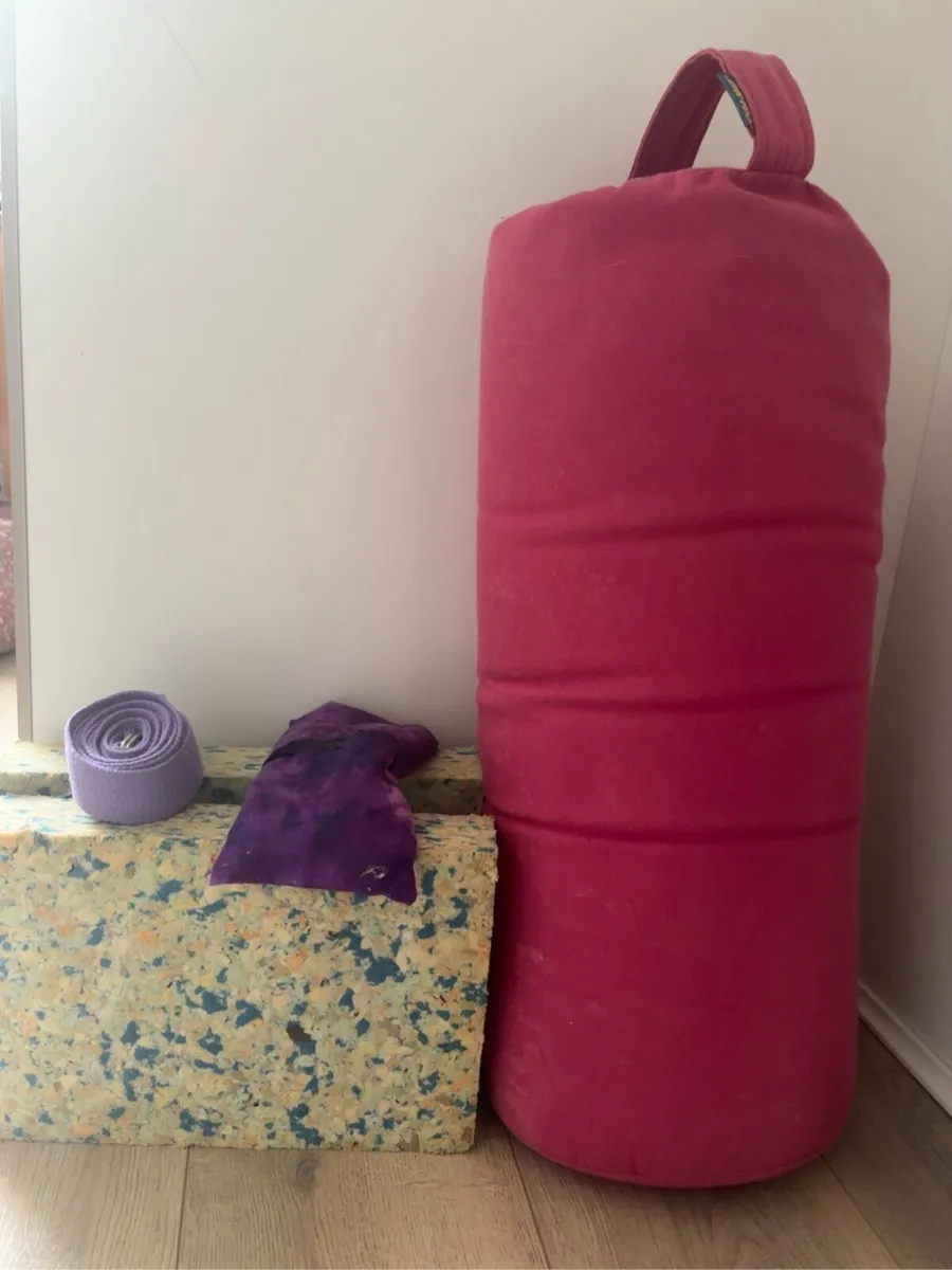 Sports equipment - Image 1