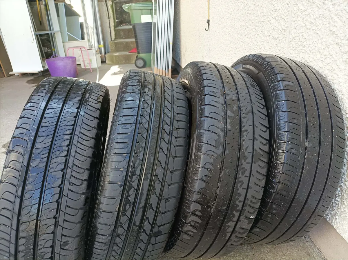 Renault trafic sport alloys - Image 3