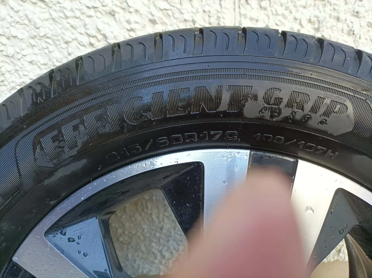 Renault trafic sport alloys - Image 2