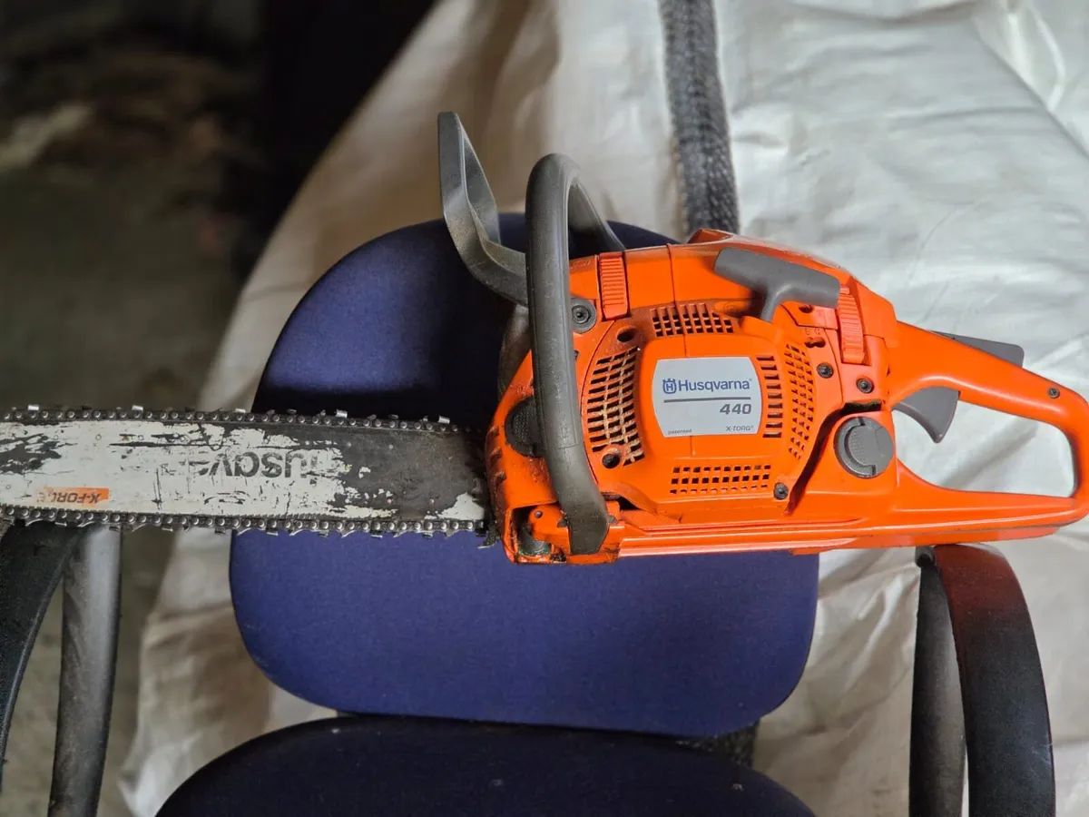 Chain saw - Image 4