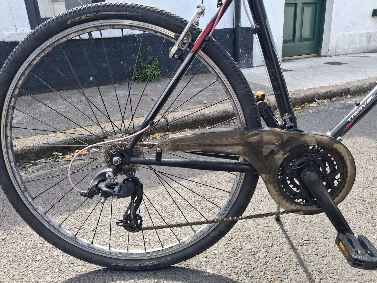 BHS Travel 18-speed hybrid bike - needs service - Image 3
