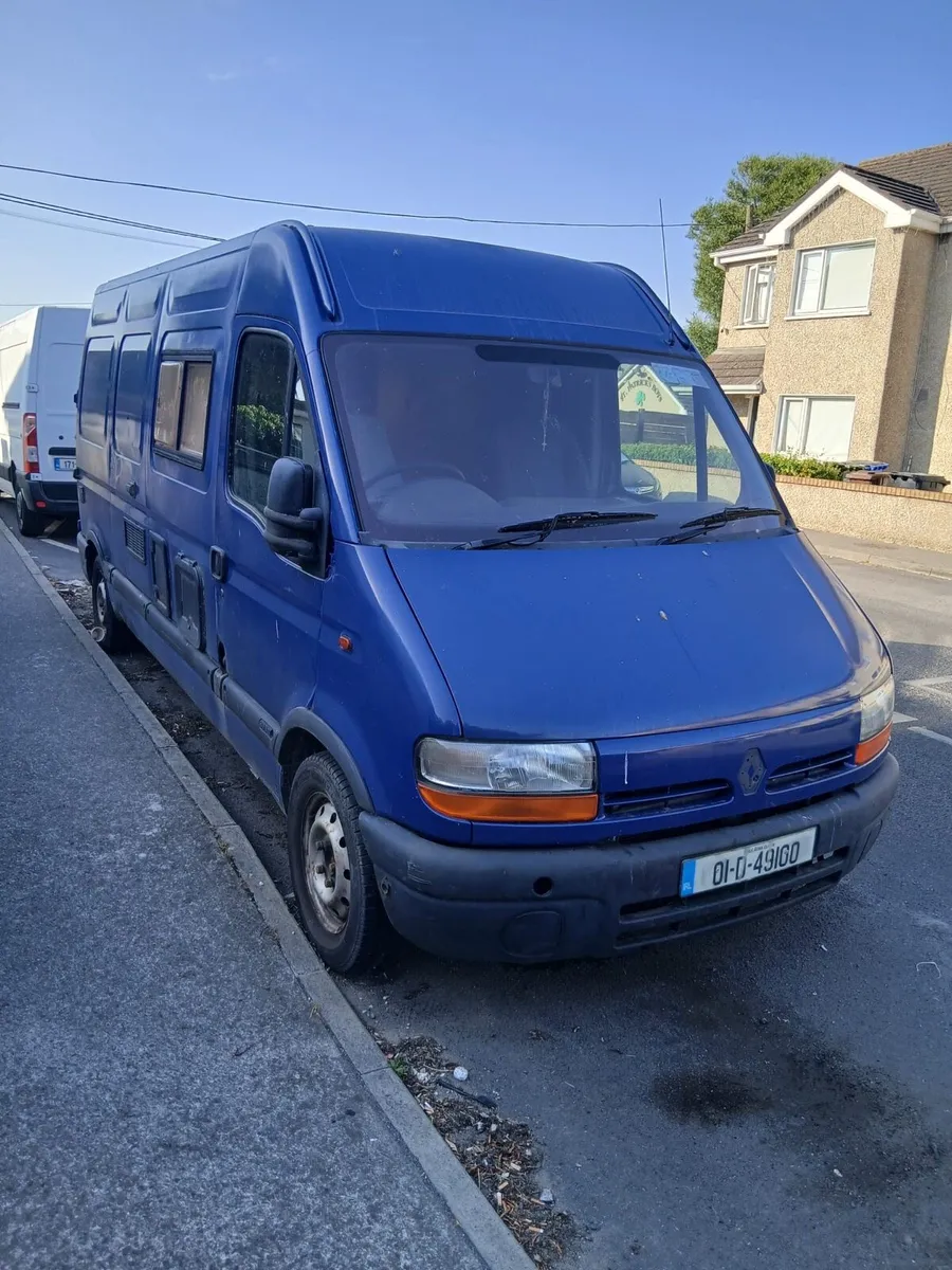 2001 Renault Camper - Image 1