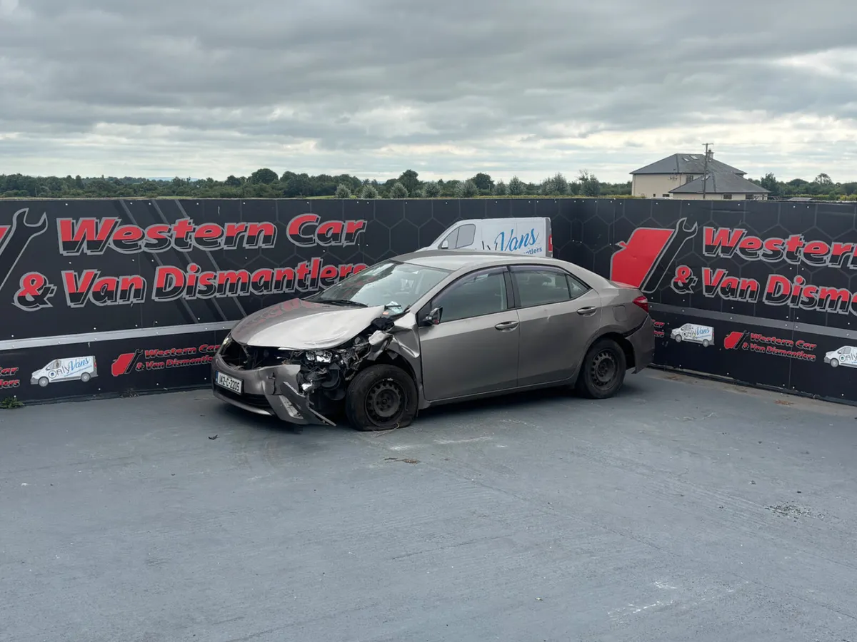 141 Toyota Corrolla 1.4 d4d for dismantling