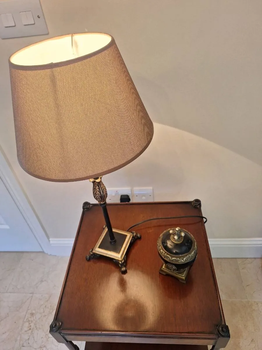 Table and Lamp - Image 4