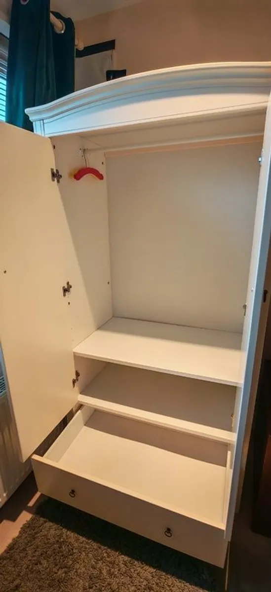 Wardrobe - Image 2