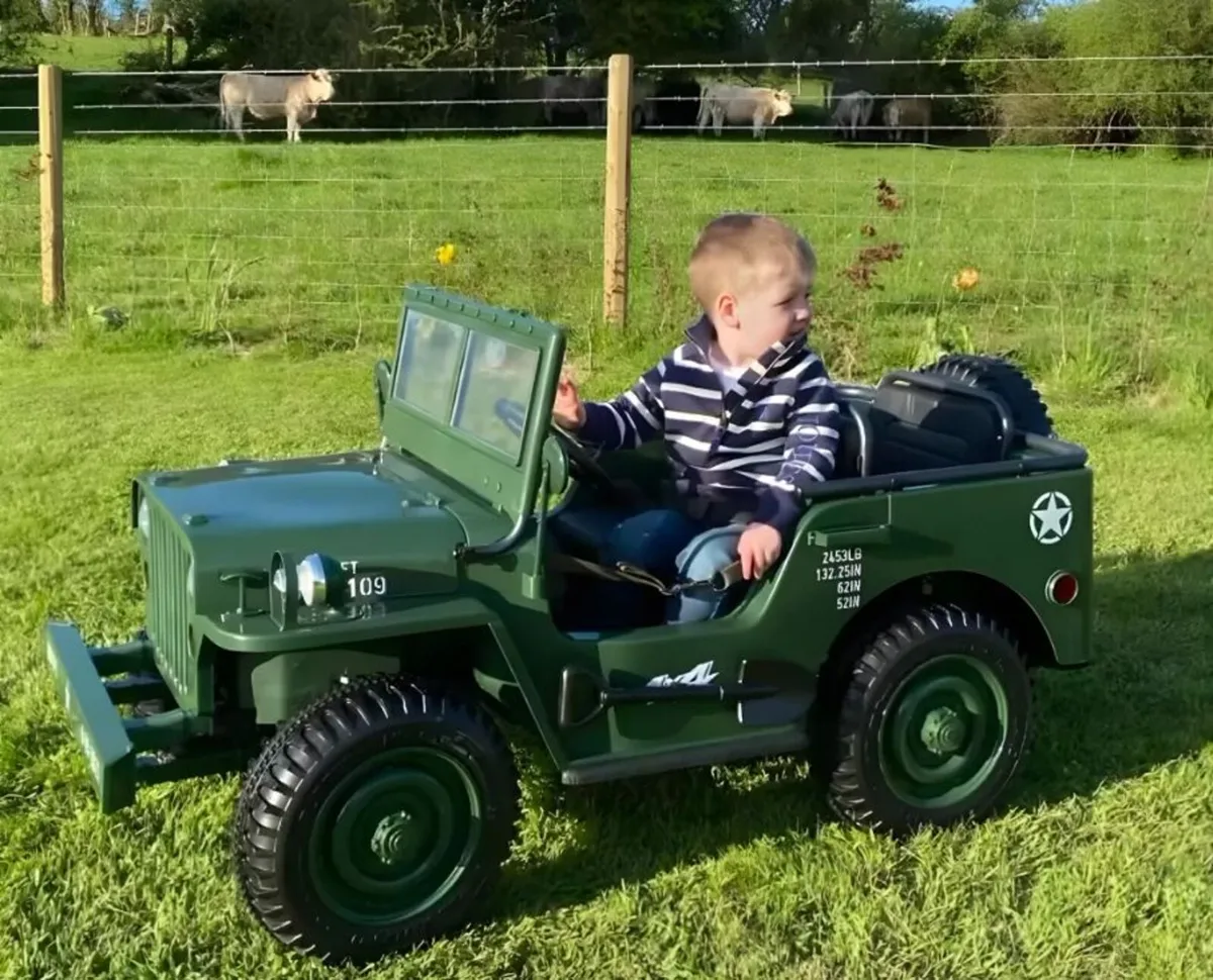 Kids Ride On 24V Electric Army Ranger Jeep - Image 1